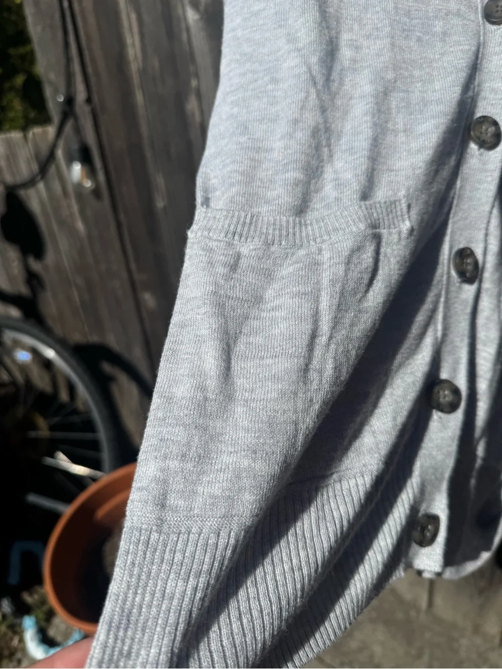 🟡Hollister Long Light Gray Button-Front V Neck Cardigan